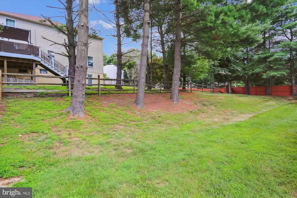 Photo of 19101 FOREST BROOK ROAD