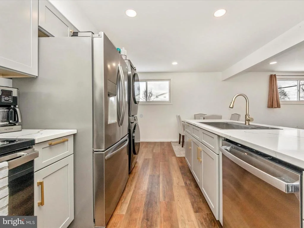 Photo of 492 BRUCE AVENUE