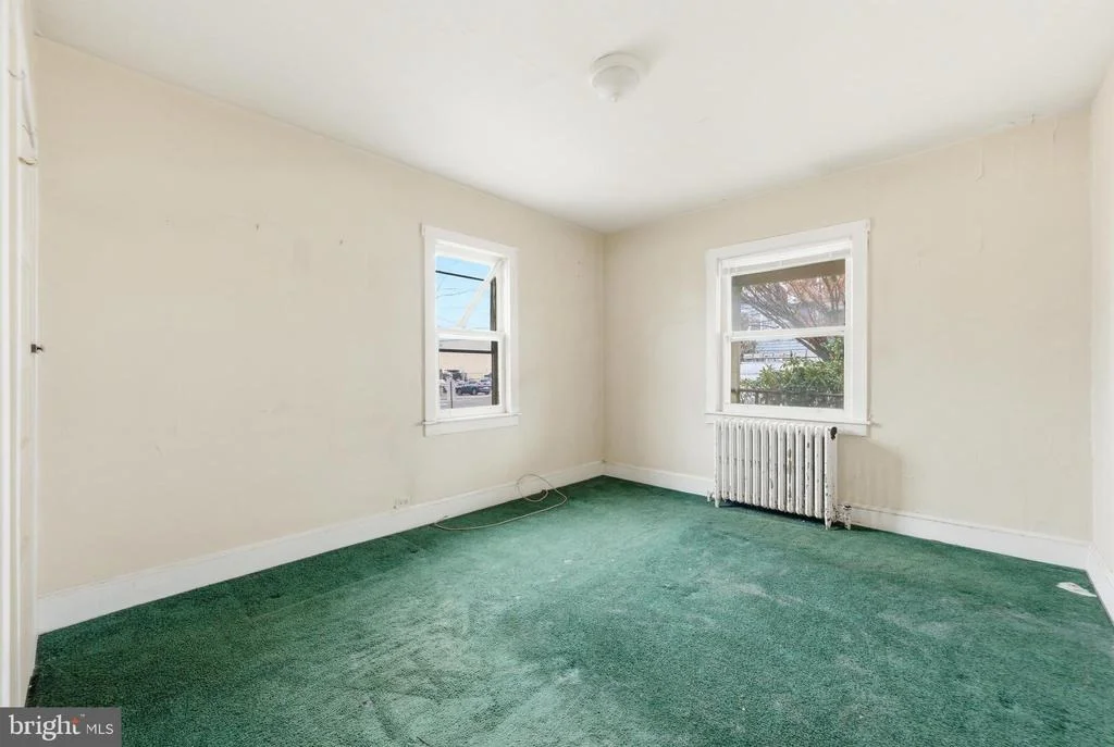 Photo of 505 ORCHARD AVENUE