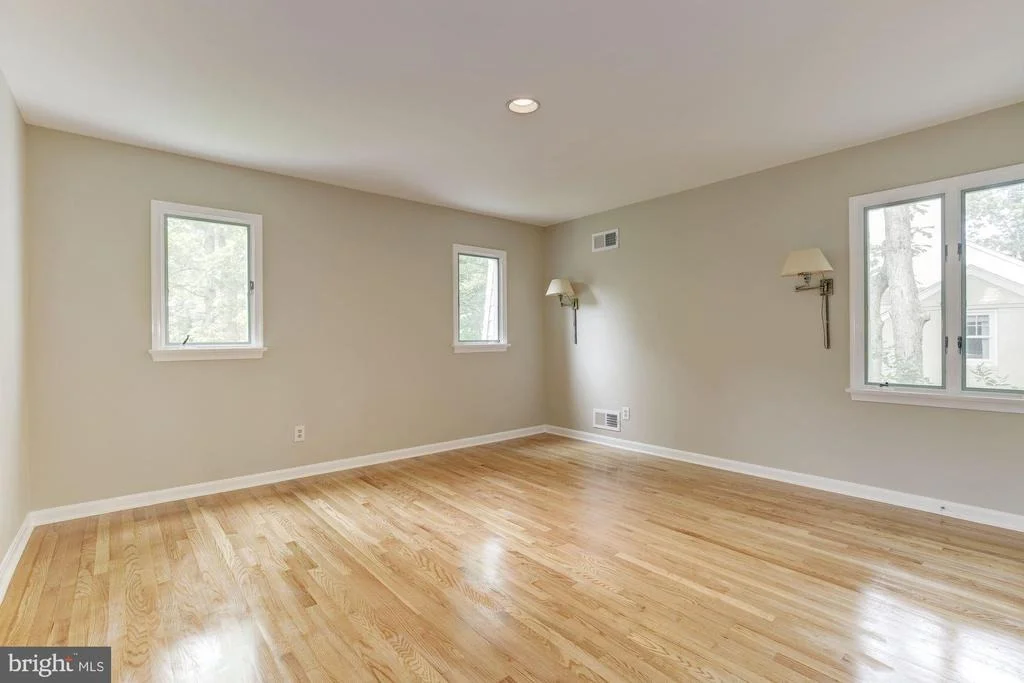 Photo of 10113 ORMOND ROAD