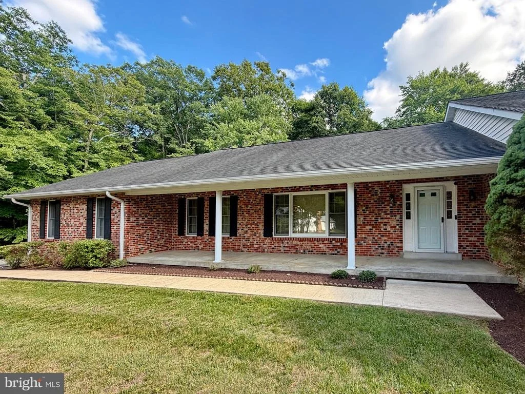 Photo of 6499 AURA DRIVE