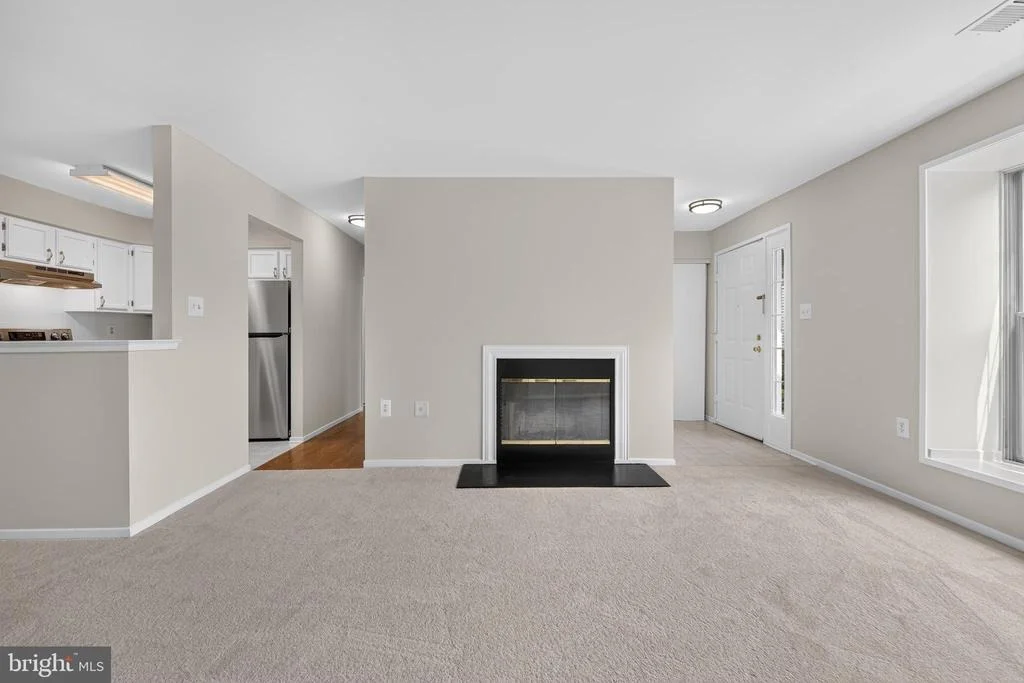 Photo of Unit B at 7710 LEXTON PLACE