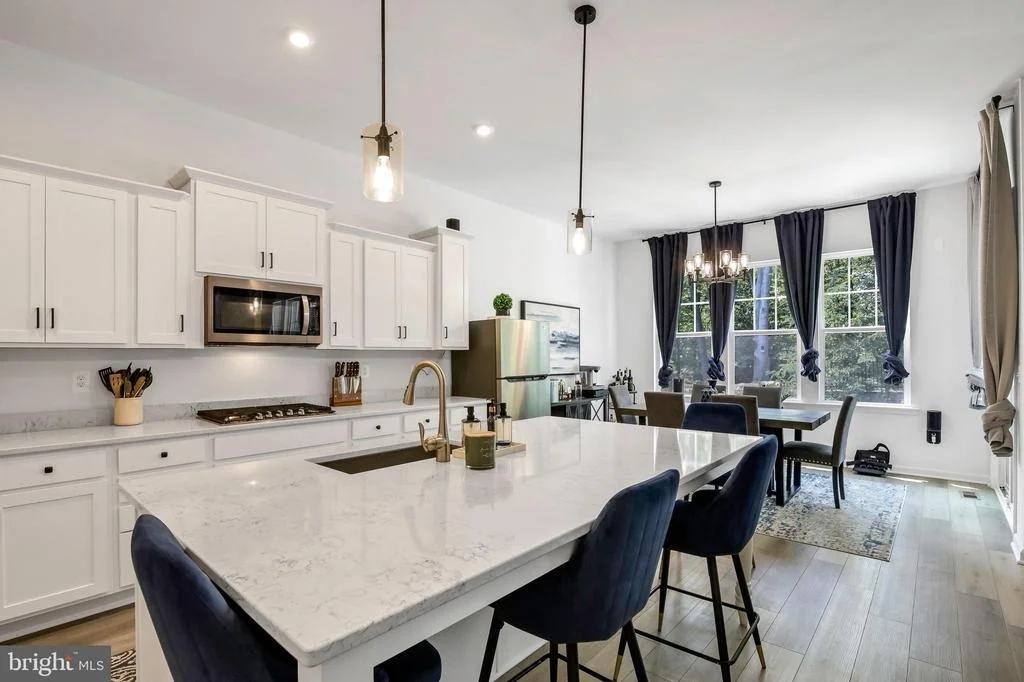 Photo of 18110 MOSS GARDEN ROAD