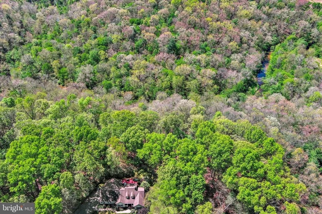 Photo of 3213 GREEN ROAD