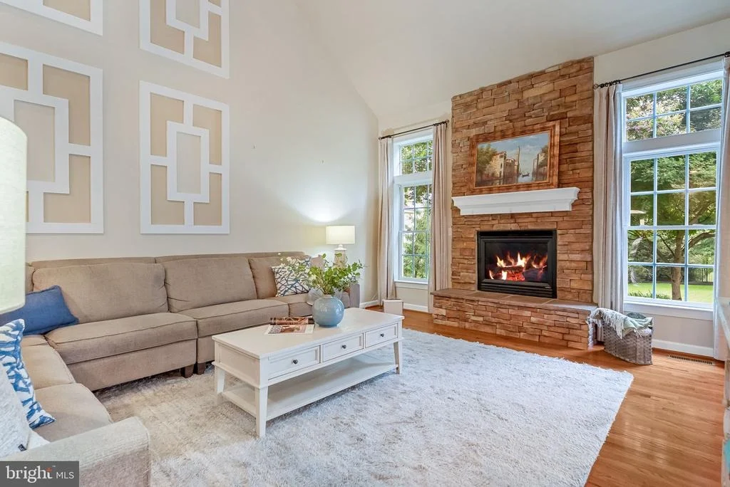 Photo of 6518 DEBHILL LANE