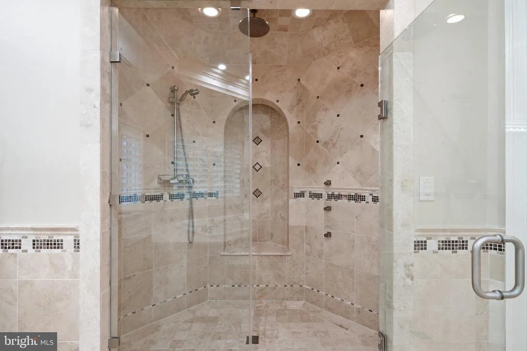 Photo of 1239 DALEVIEW DRIVE