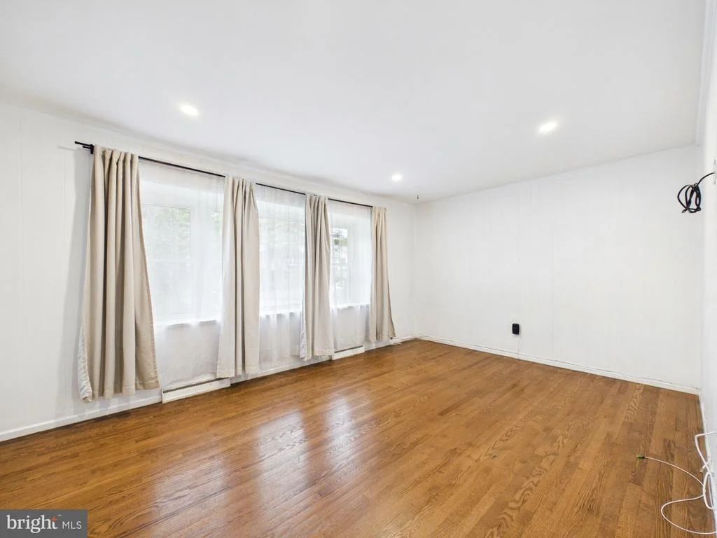 Photo of 112 DELVIEW DRIVE