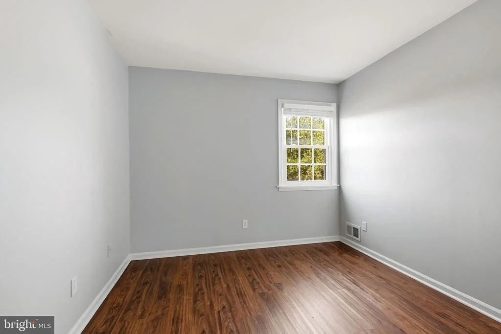 Photo of 11300 FREAS DRIVE