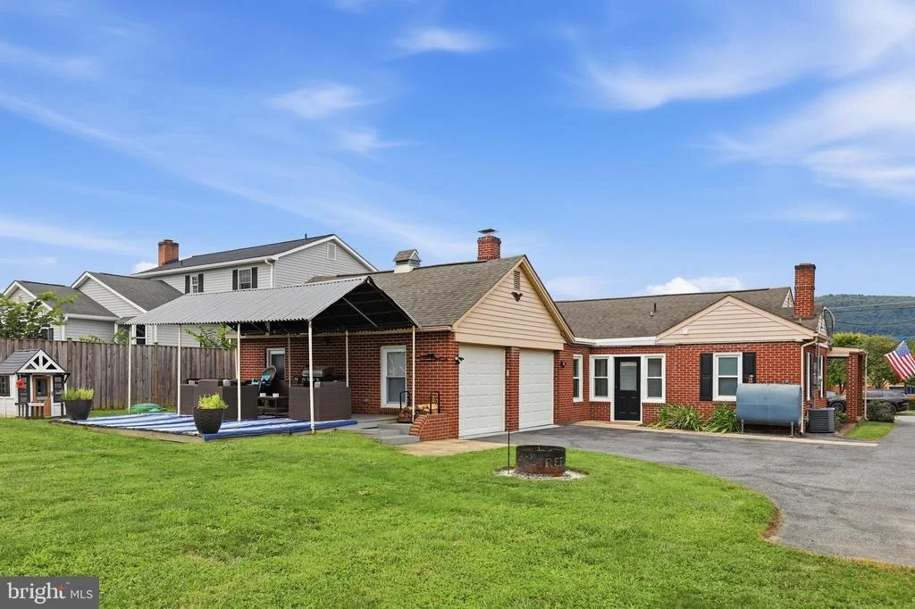 Photo of 16 SUMMIT AVENUE
