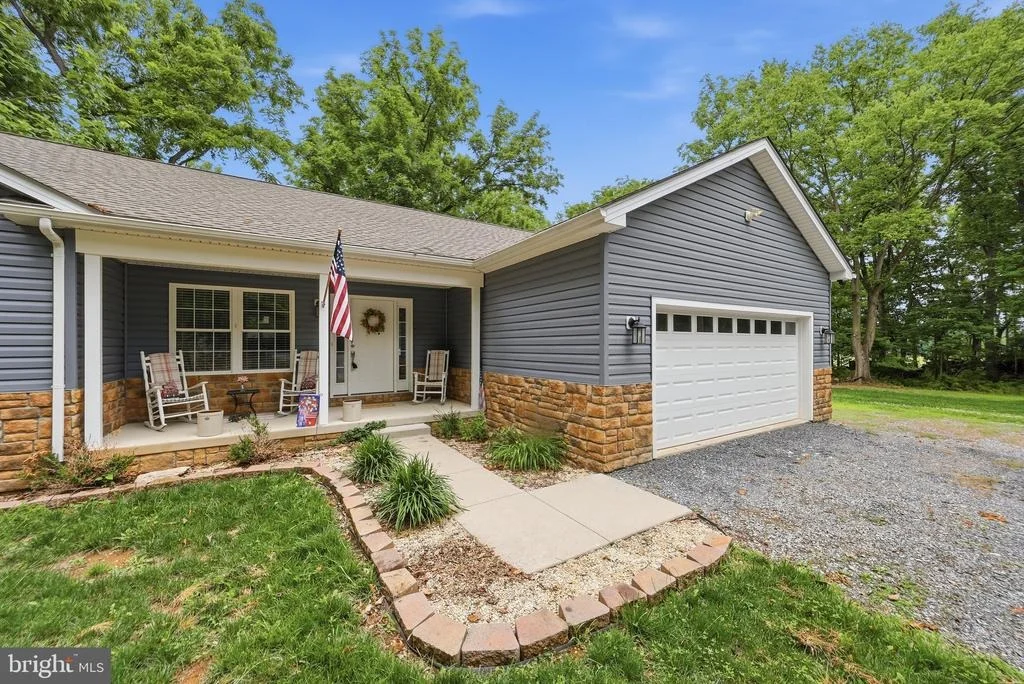 Photo of 1063 WHITMER ROAD