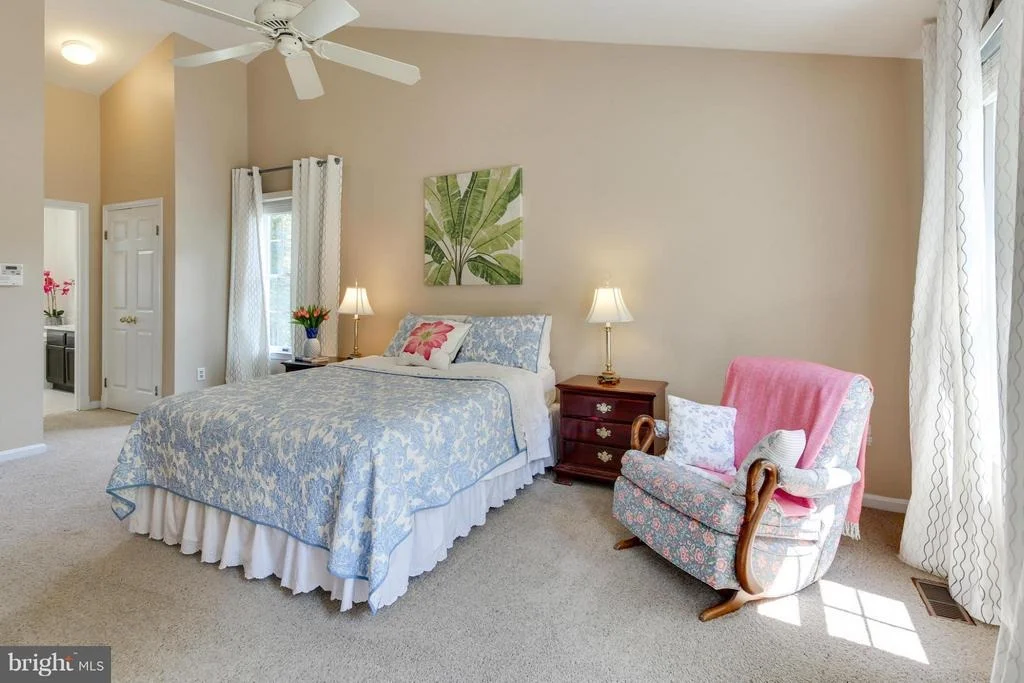 Photo of 10962 SHADOW LANE