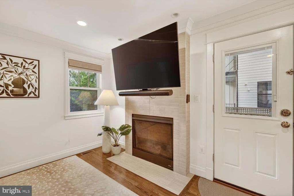Photo of 5100 YORKTOWN BOULEVARD