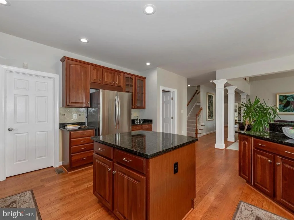 Photo of 6 FARMSTEAD PLACE