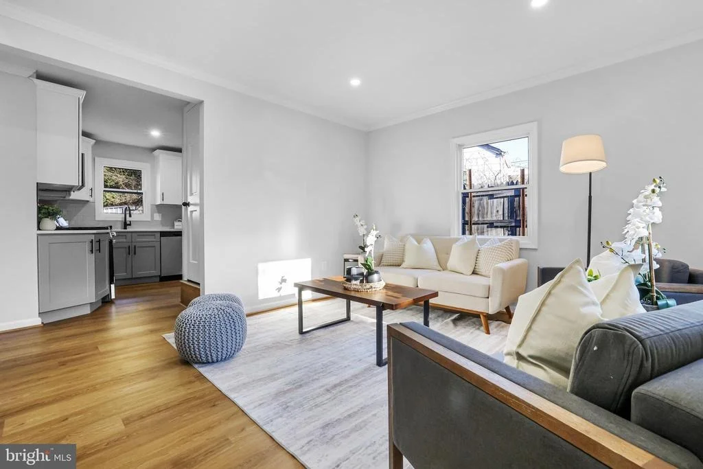 Photo of 4305 GARRETT PARK ROAD