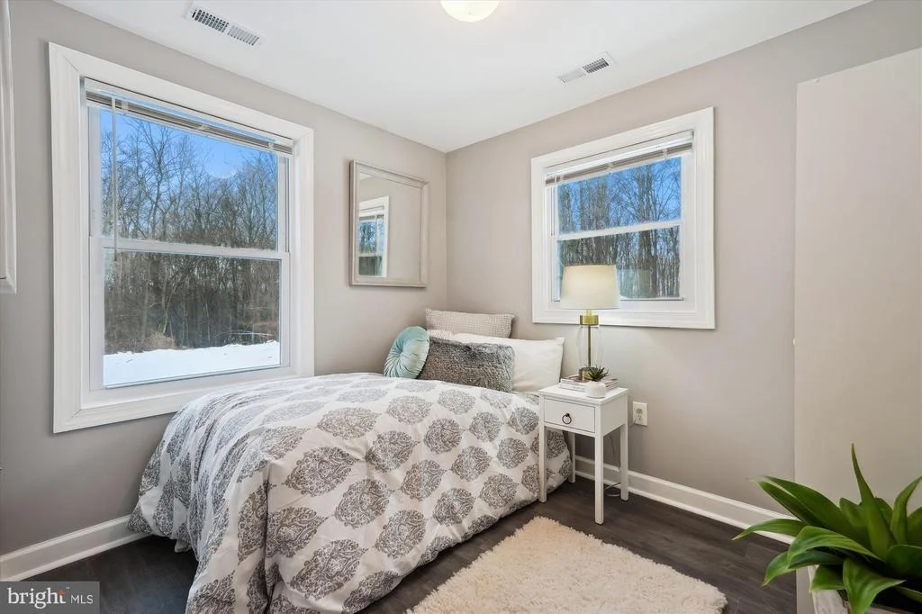 Photo of 6411 DAVIS ROAD
