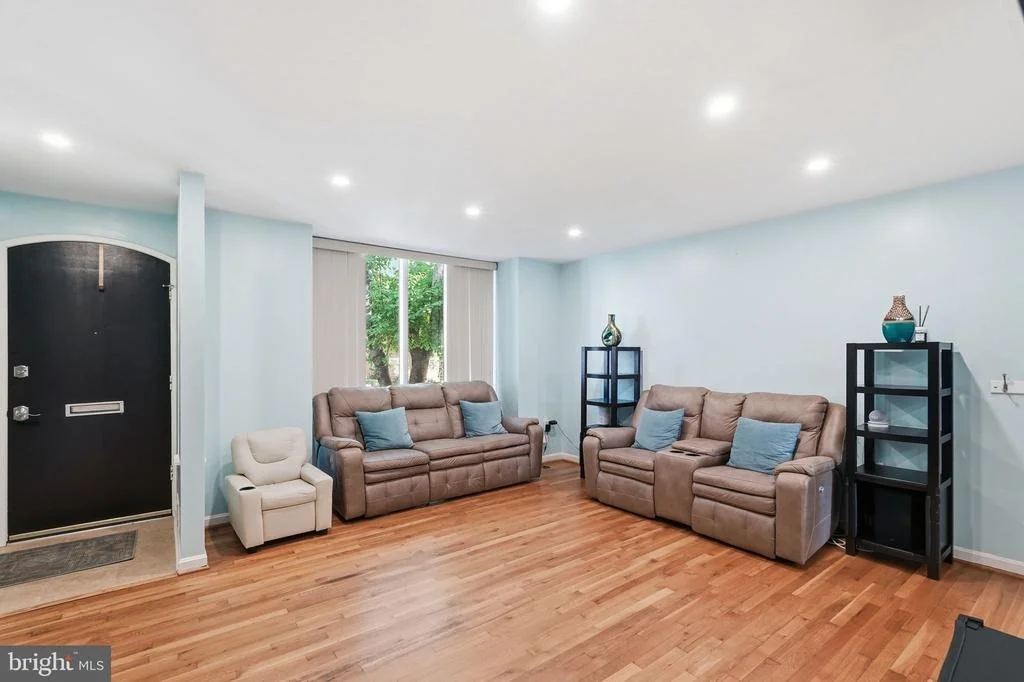 Photo of 4936 SAUQUOIT LANE