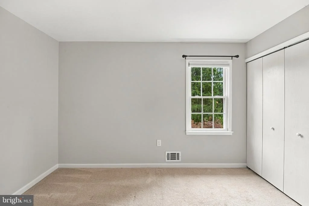 Photo of 16005 WALLINGFORD ROAD