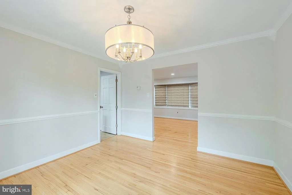 Photo of 6526 GREENVIEW LANE