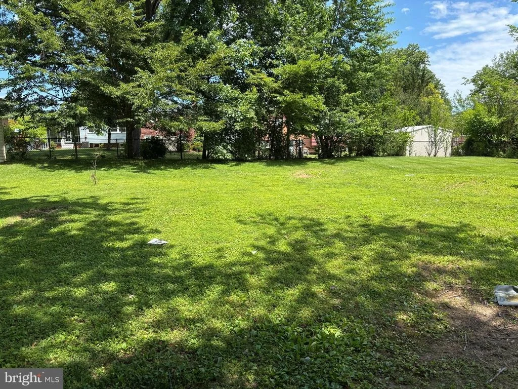 Photo of 906 VENICE DRIVE