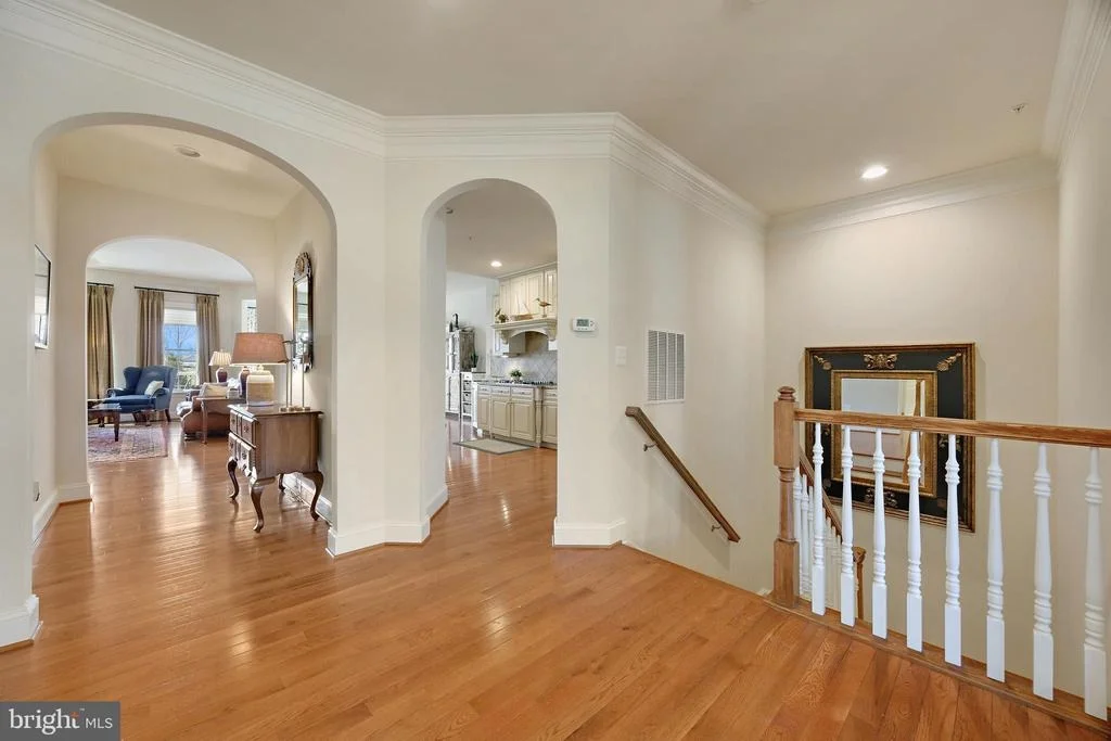 Photo of 2926 LEVEE DRIVE
