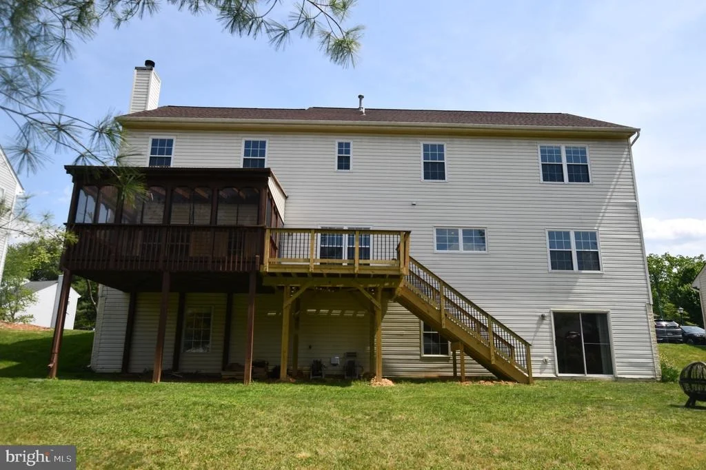 Photo of 46 CHRISTOPHER WAY