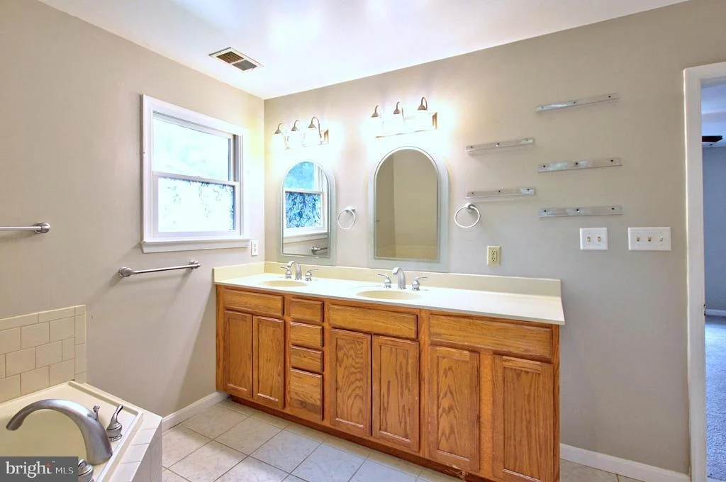 Photo of 1526 WAMPANOAG DRIVE