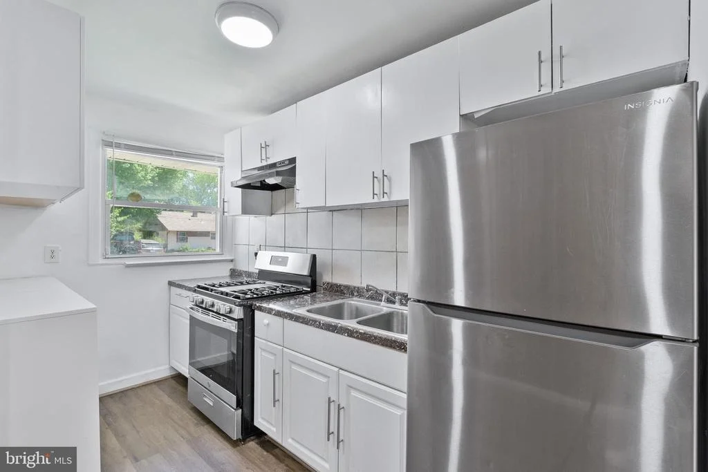 Photo of 7634 NORMANDY ROAD
