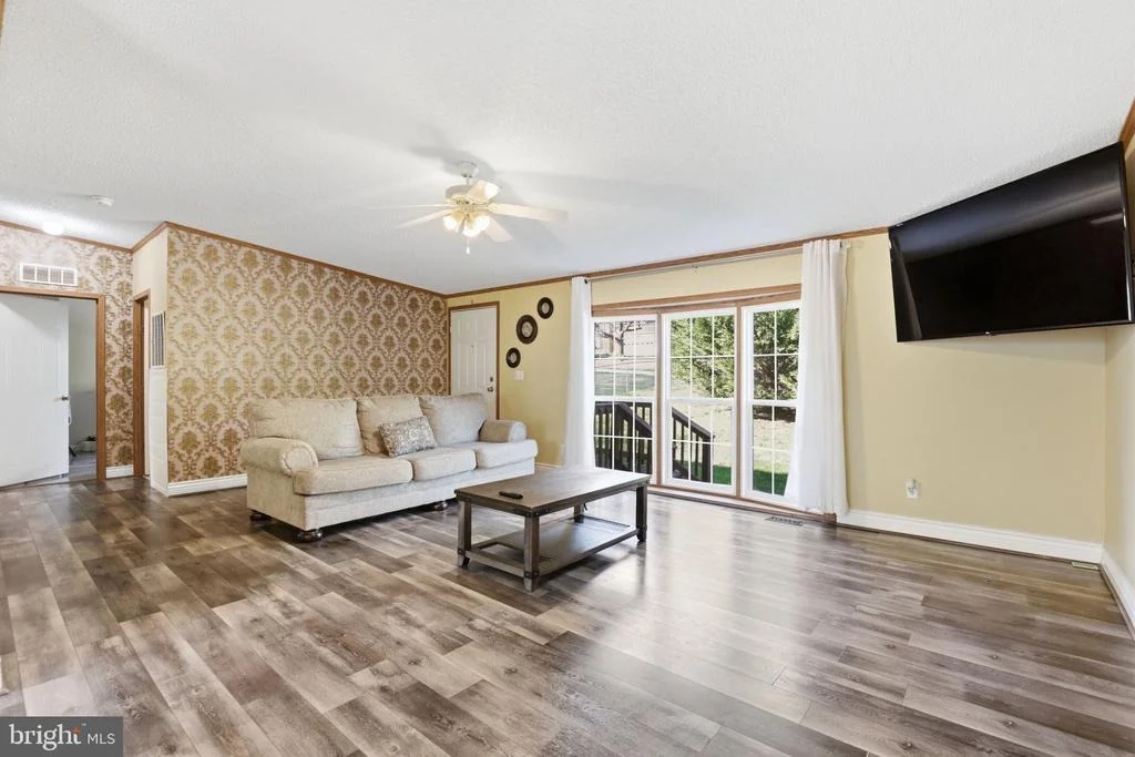 Photo of 8 WALKER WAY
