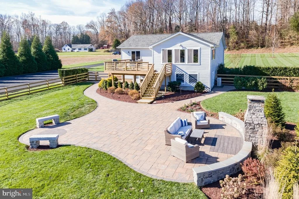 Photo of 3229 BEARDS POINT ROAD