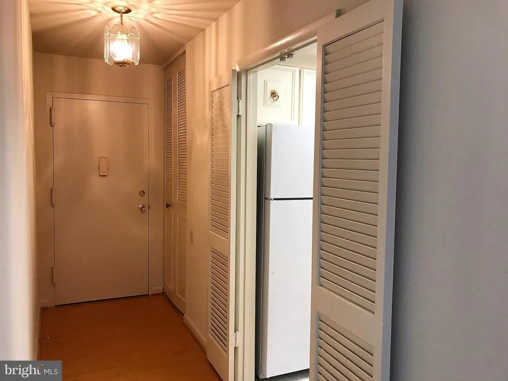 Photo of Unit 82E at 3632 GLENEAGLES DRIVE