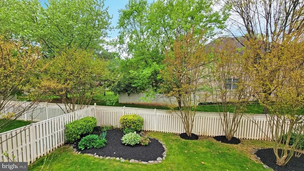 Photo of 2902 STRATHAVEN PLACE