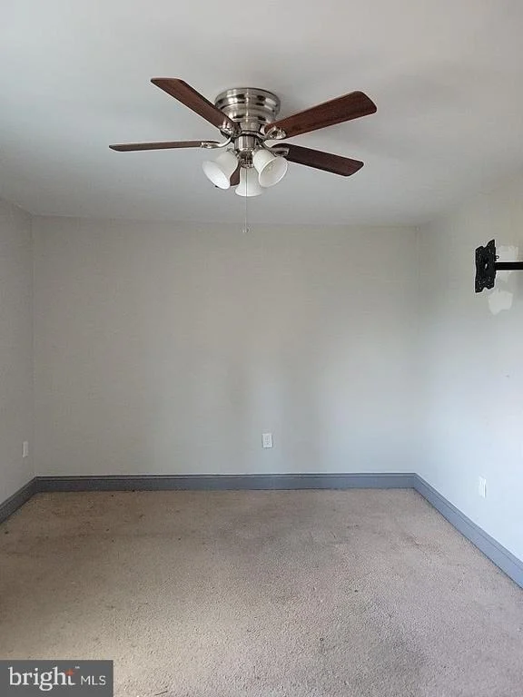 Photo of 5707 WINNER AVENUE