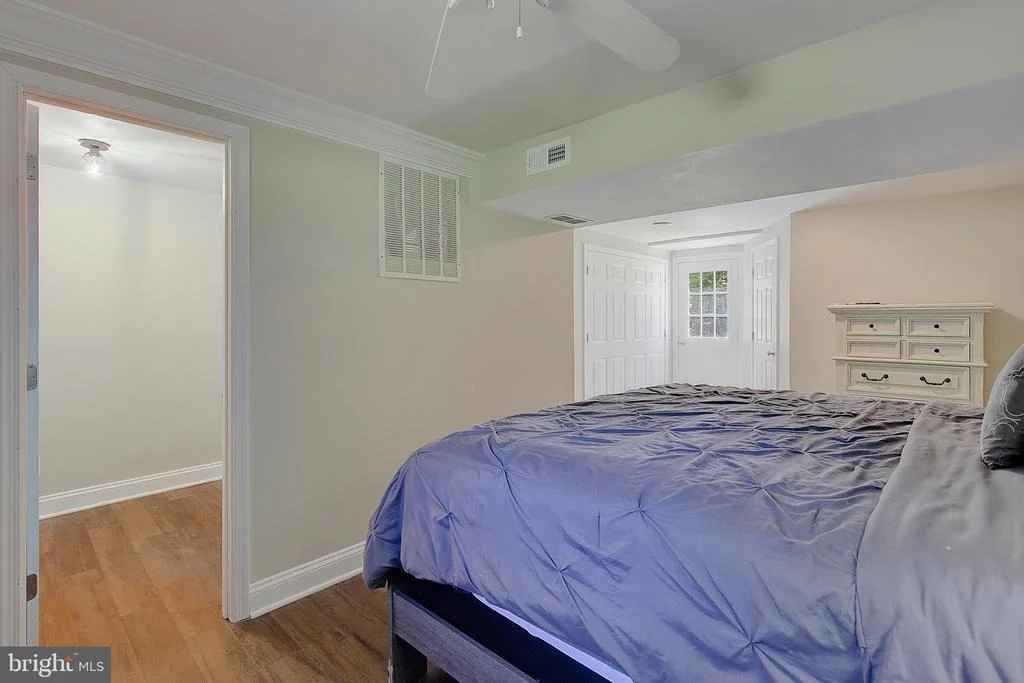 Photo of 2190 HALLMARK COURT