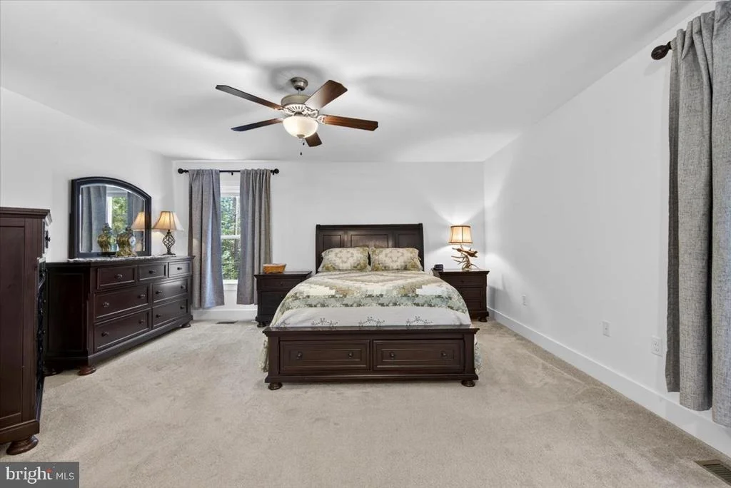 Photo of 844 MANCHESTER ROAD