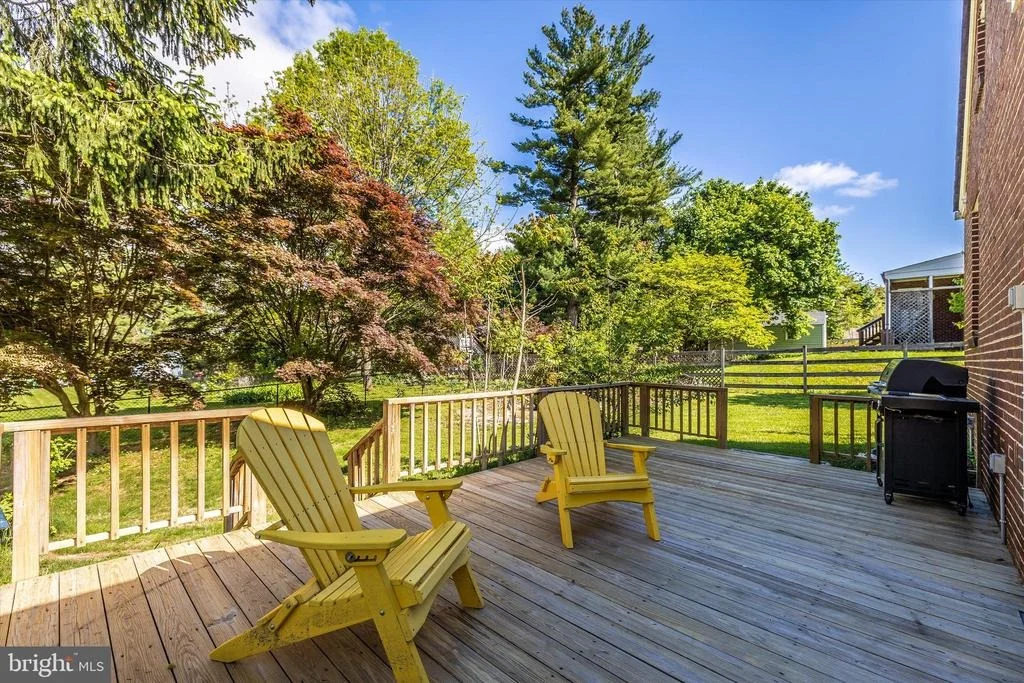 Photo of 25216 OAK DRIVE