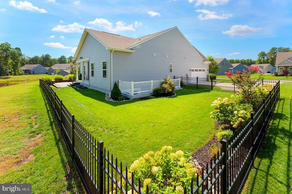 Photo of 31417 BAREFOOT CIRCLE