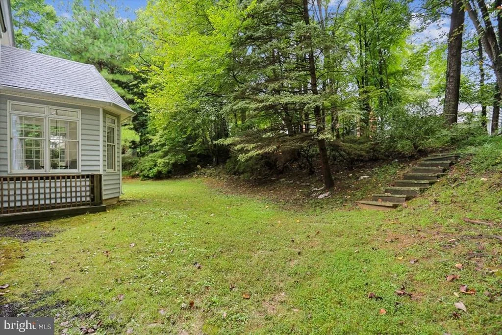 Photo of 9217 FALL RIVER LANE