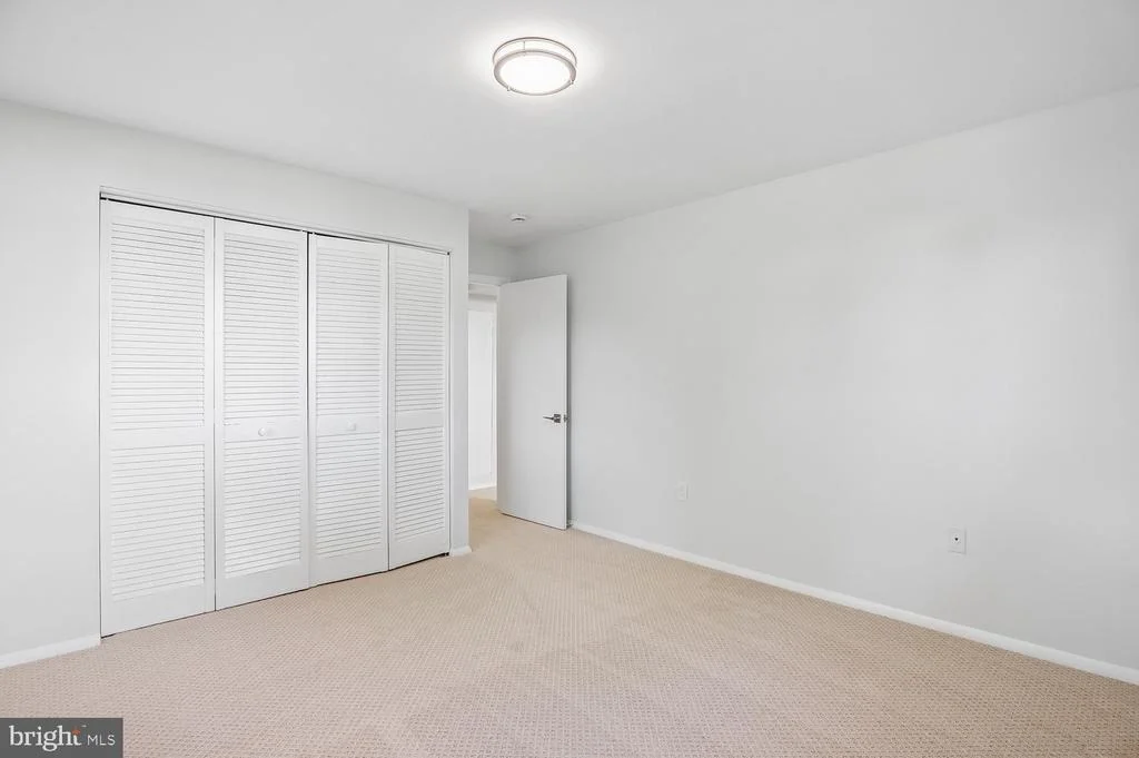 Photo of 6612 SEWARD ROAD