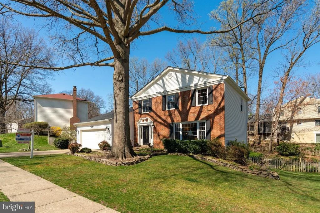 Photo of 7203 MING TREE COURT