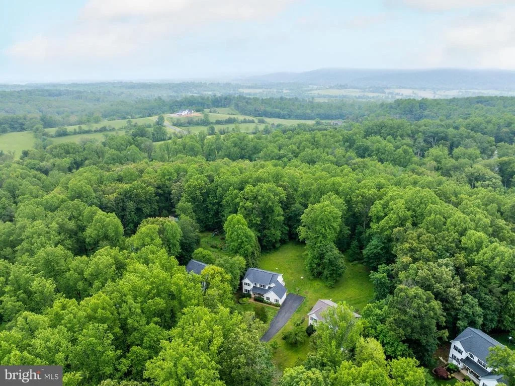 Photo of 9085 GROUNDHOG LANE