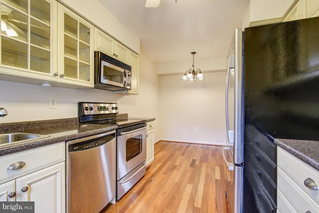 Photo of Unit 31 at 1030 WINDRUSH LANE