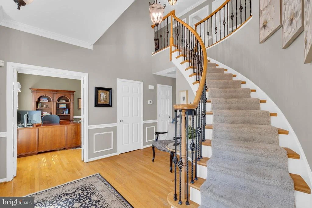 Photo of 8323 ARGENT CIRCLE