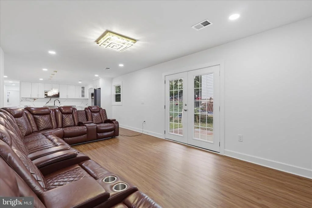 Photo of 10501 BEECHWOOD DRIVE