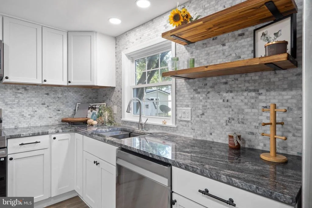 Photo of 31660 JANICE ROAD