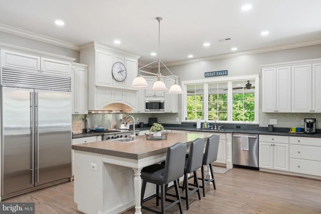 Photo of 1133 SPRINGVALE ROAD
