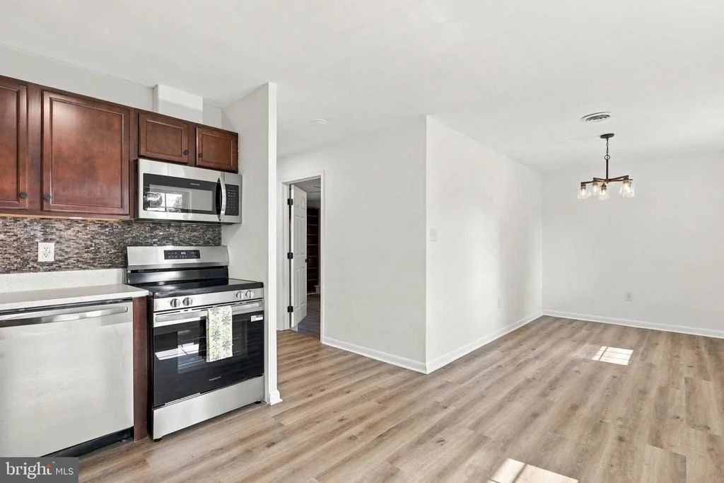 Photo of 1020 BRAMLY DRIVE