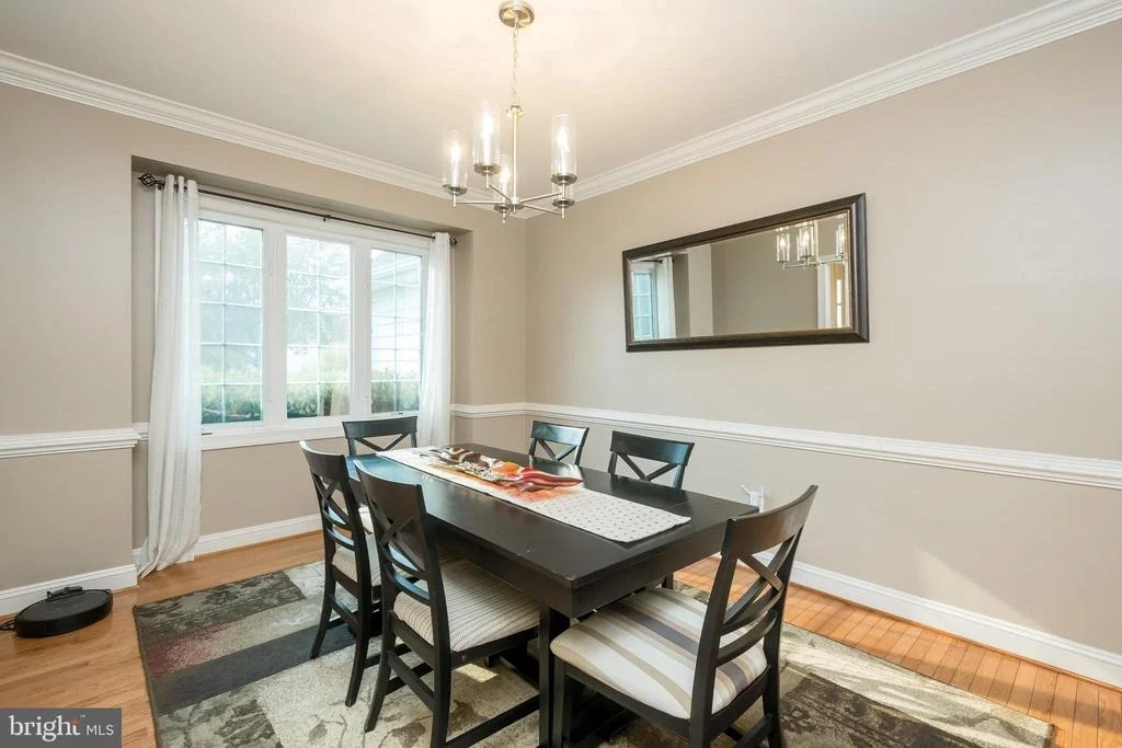 Photo of 5105 WELLINGHALL WAY