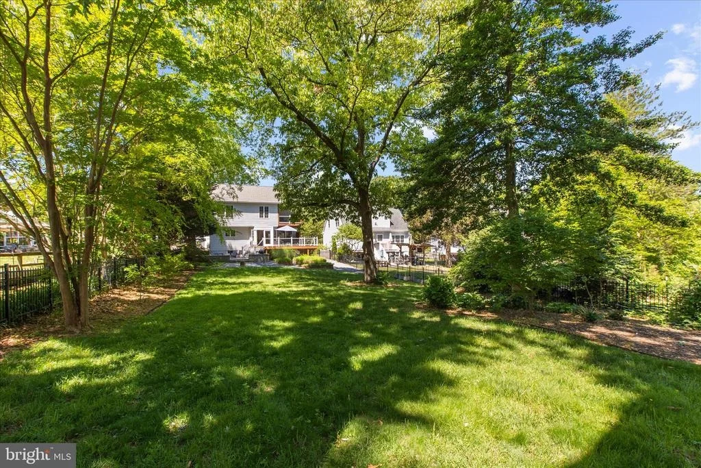 Photo of 102 BREWER AVENUE