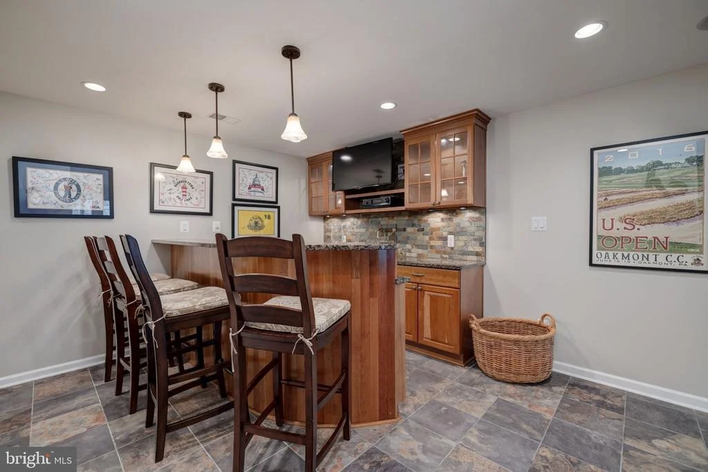Photo of 8508 HEATHER POINT DRIVE