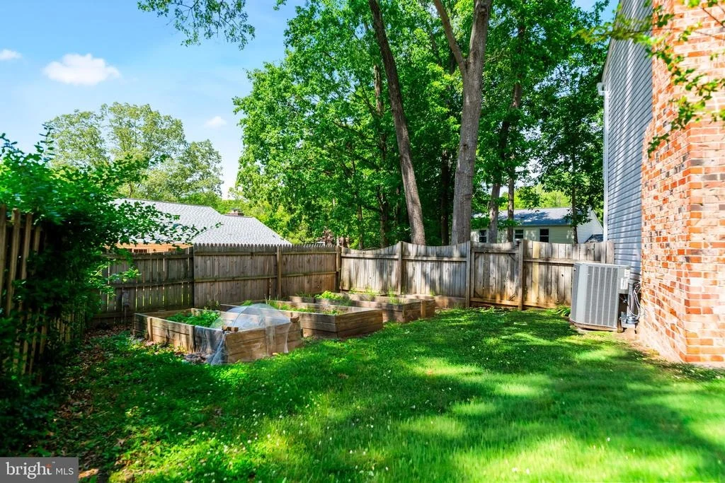 Photo of 15919 FAIRWAY DRIVE
